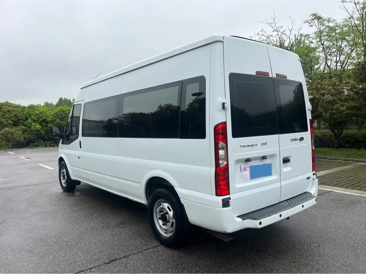 2019 Golden Dragon LingTe 3.0T 150HP L4 6MT,autocango,china used car exporter,china ev exporter,chinese used car exporter,chinese used ev exporter