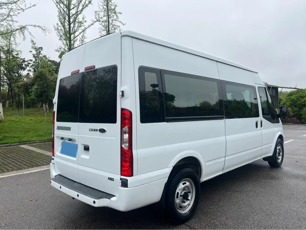 2019 Golden Dragon LingTe 3.0T 150HP L4 6MT,autocango,china used car exporter,china ev exporter,chinese used car exporter,chinese used ev exporter