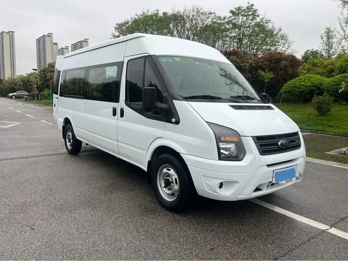 2019 Golden Dragon LingTe 3.0T 150HP L4 6MT,autocango,china used car exporter,china ev exporter,chinese used car exporter,chinese used ev exporter