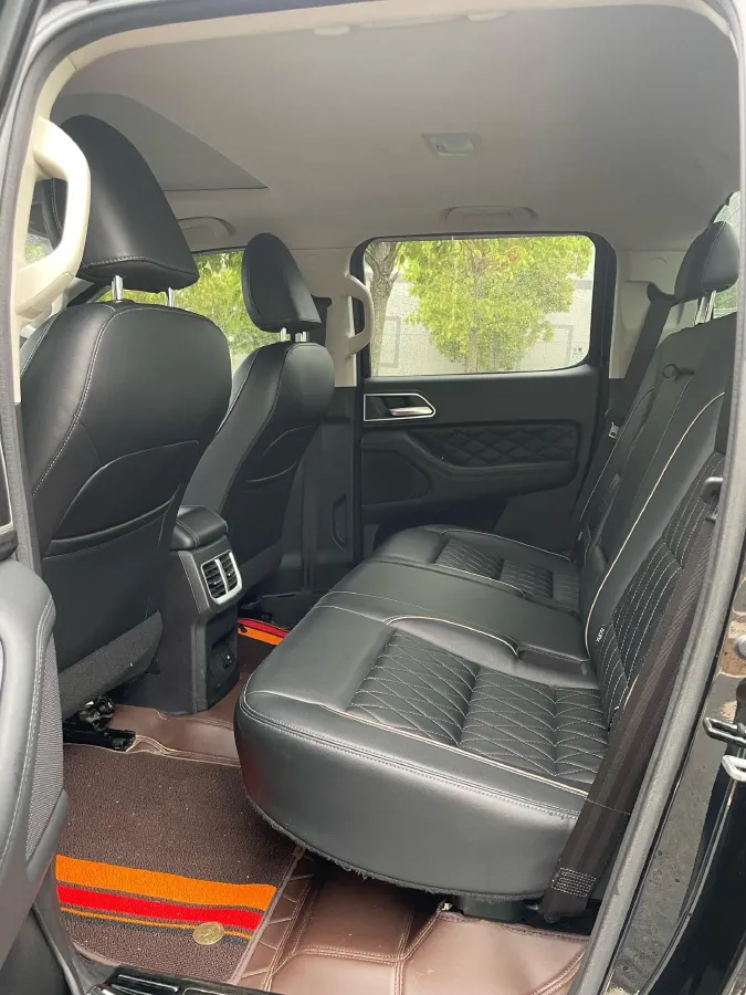 2022 Foton Grand General G7 2.0T 163HP L4 8AT,autocango,china used car exporter,china ev exporter,chinese used car exporter,chinese used ev exporter