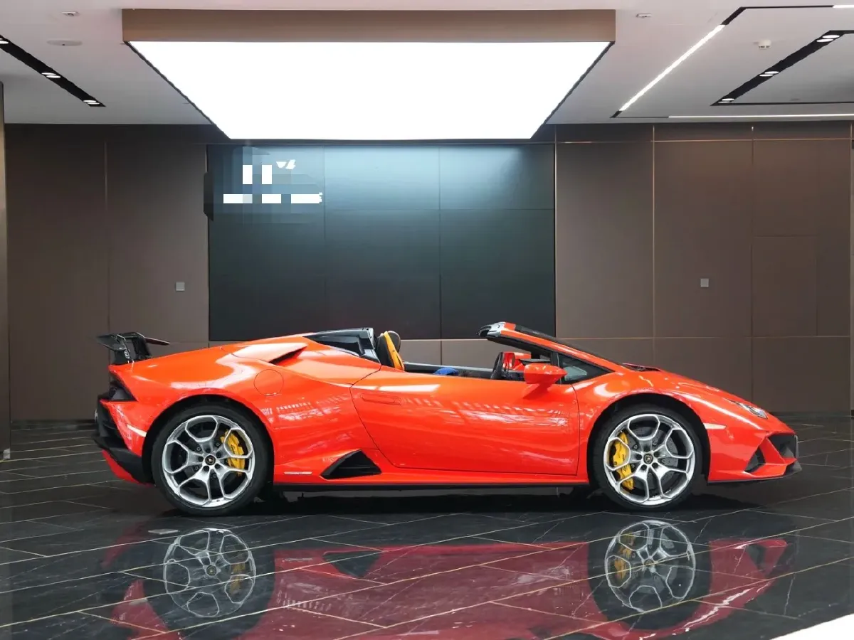 2019 Lamborghini Huracán 5.2L 640HP V10 7DCT,autocango,china used car exporter,china ev exporter,chinese used car exporter,chinese used ev exporter