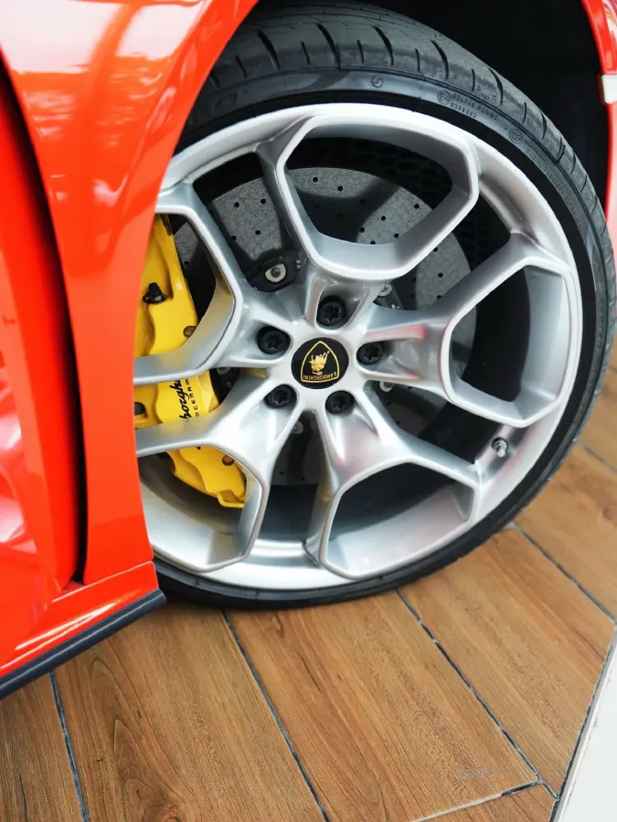 2019 Lamborghini Huracán 5.2L 640HP V10 7DCT,autocango,china used car exporter,china ev exporter,chinese used car exporter,chinese used ev exporter