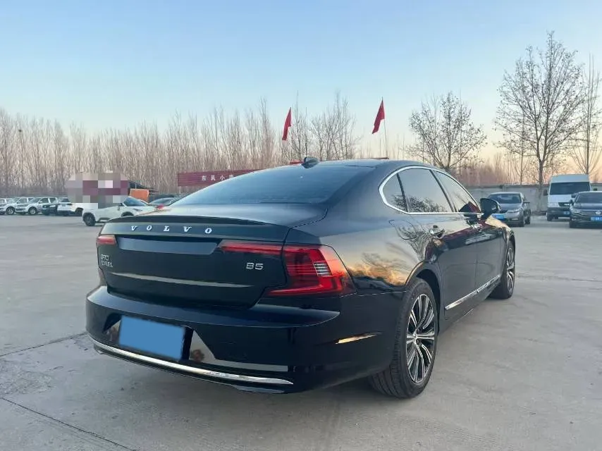 2021 Volvo S90 2.0T 250HP L4 8AT,autocango,china used car exporter,china ev exporter,chinese used car exporter,chinese used ev exporter