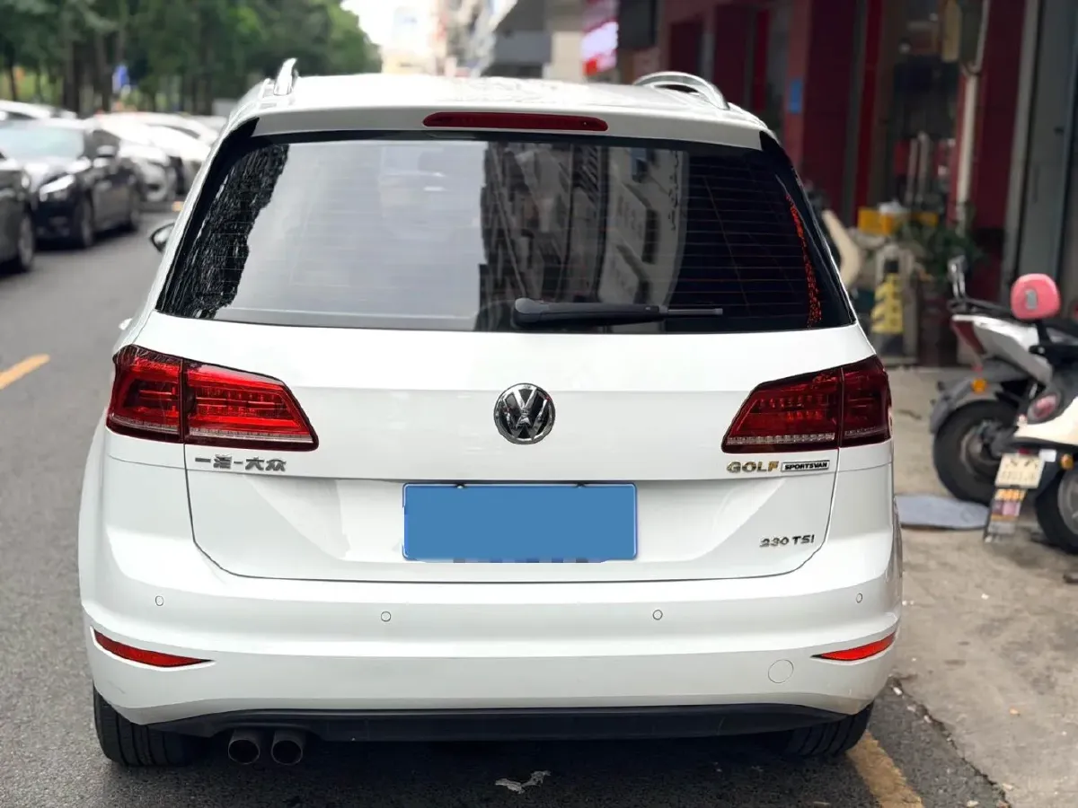 2018 Volkswagen Golf Sportsvan 1.4T 131HP L4 7DCT,autocango,china used car exporter,china ev exporter,chinese used car exporter,chinese used ev exporter