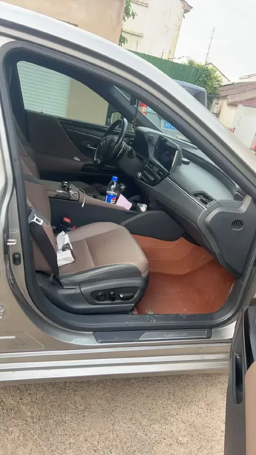 2023 Lexus ES 2.0L 173HP L4 CVT,autocango,china used car exporter,china ev exporter,chinese used car exporter,chinese used ev exporter
