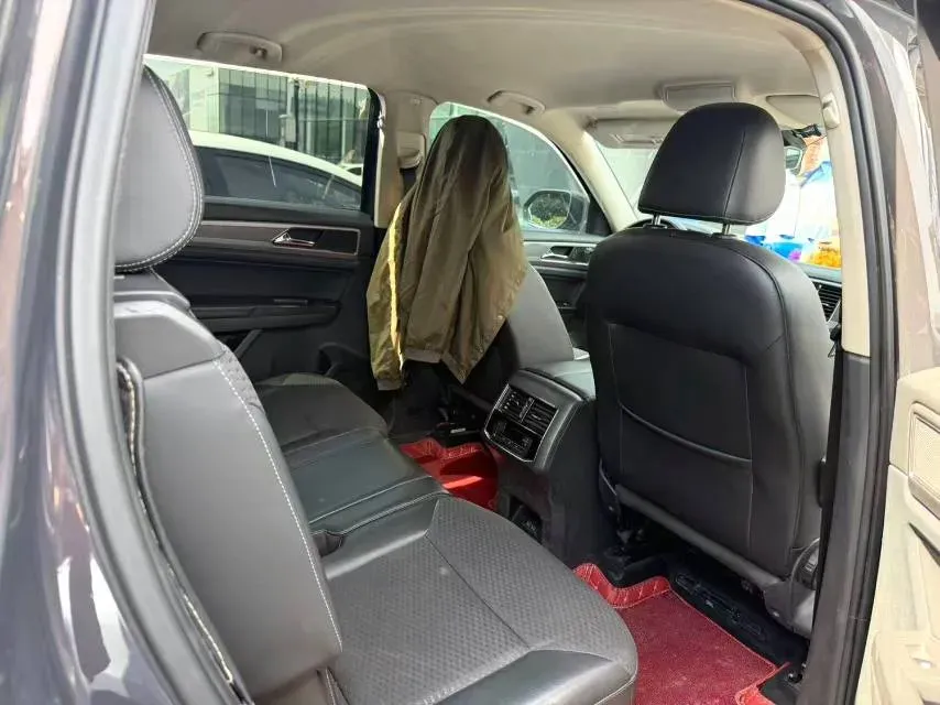 2017 Volkswagen Teramont 2.0T 220HP L4 7DCT,autocango,china used car exporter,china ev exporter,chinese used car exporter,chinese used ev exporter