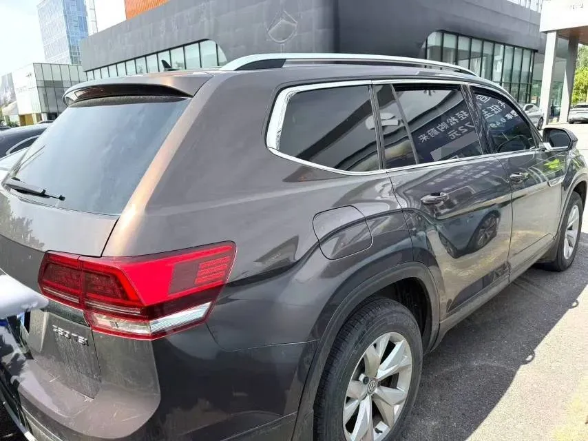 2017 Volkswagen Teramont 2.0T 220HP L4 7DCT,autocango,china used car exporter,china ev exporter,chinese used car exporter,chinese used ev exporter