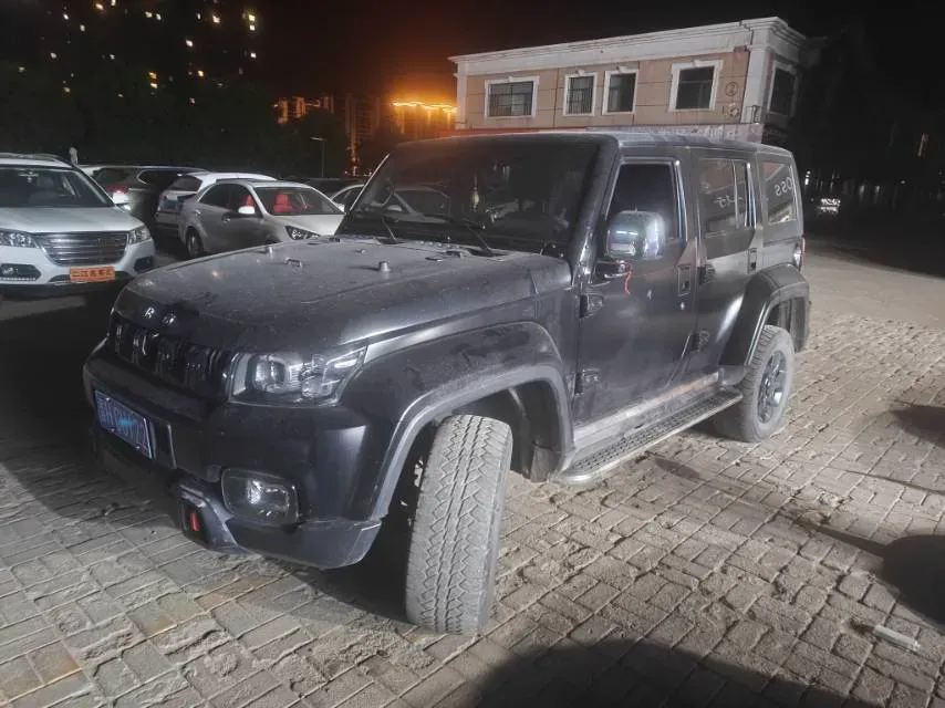 2021 Beijing BJ40 2.0T 163HP L4 8AT,autocango,china used car exporter,china ev exporter,chinese used car exporter,chinese used ev exporter