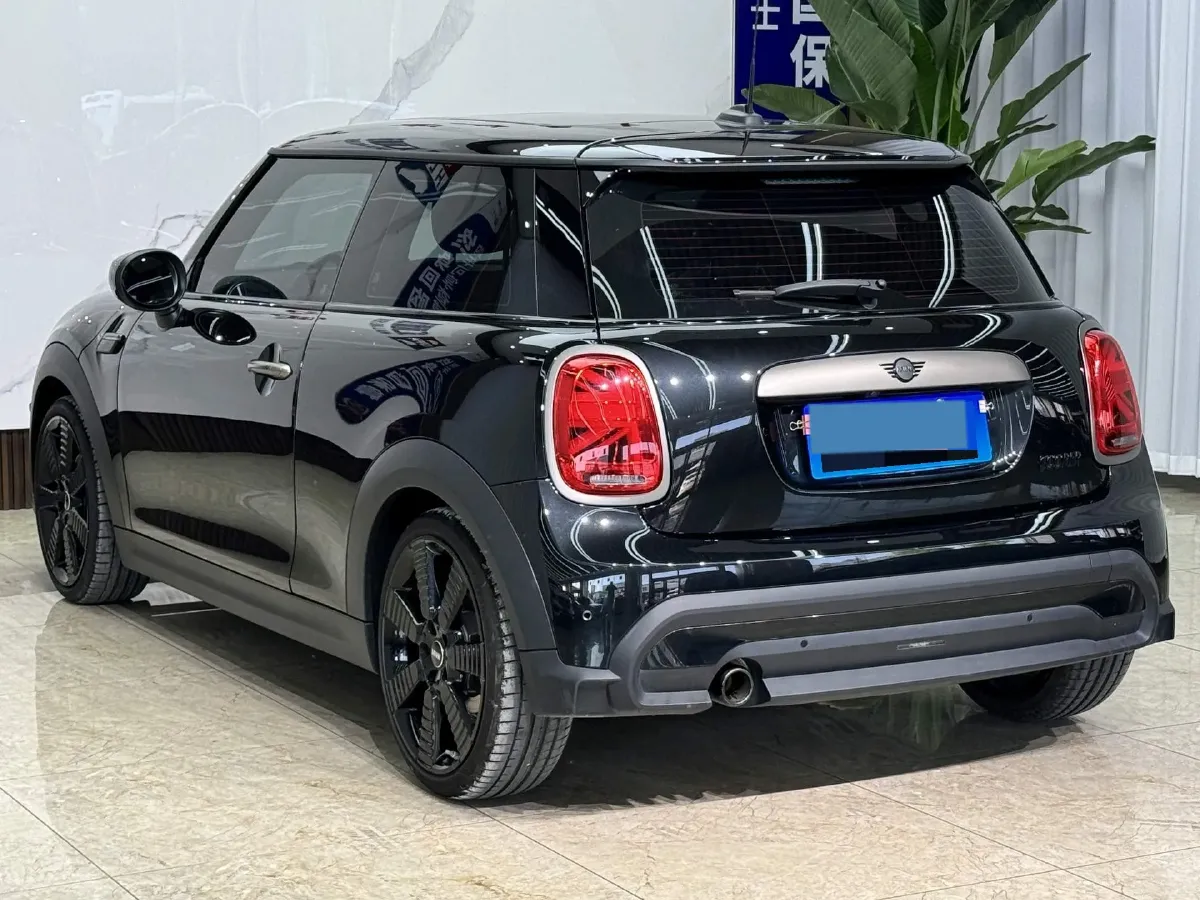 2023 MINI MINI 1.5T 136HP L3 7DCT,autocango,china used car exporter,china ev exporter,chinese used car exporter,chinese used ev exporter