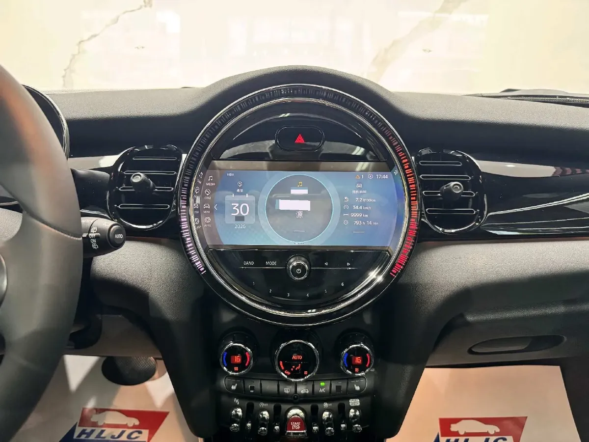 2023 MINI MINI 1.5T 136HP L3 7DCT,autocango,china used car exporter,china ev exporter,chinese used car exporter,chinese used ev exporter