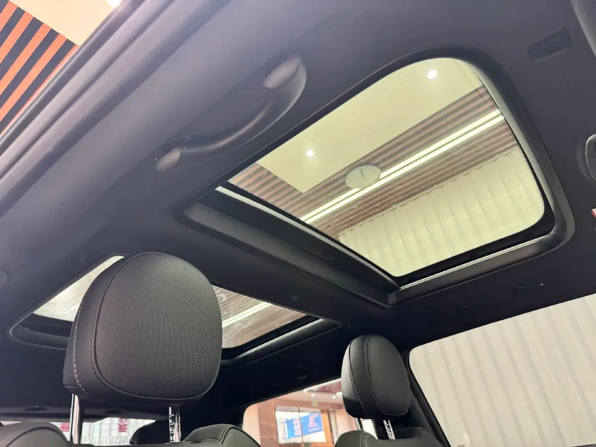 2023 MINI MINI 1.5T 136HP L3 7DCT,autocango,china used car exporter,china ev exporter,chinese used car exporter,chinese used ev exporter