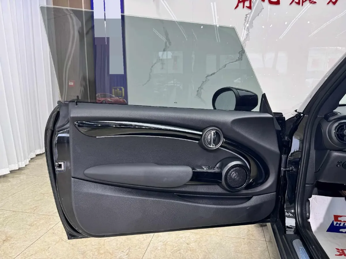 2023 MINI MINI 1.5T 136HP L3 7DCT,autocango,china used car exporter,china ev exporter,chinese used car exporter,chinese used ev exporter