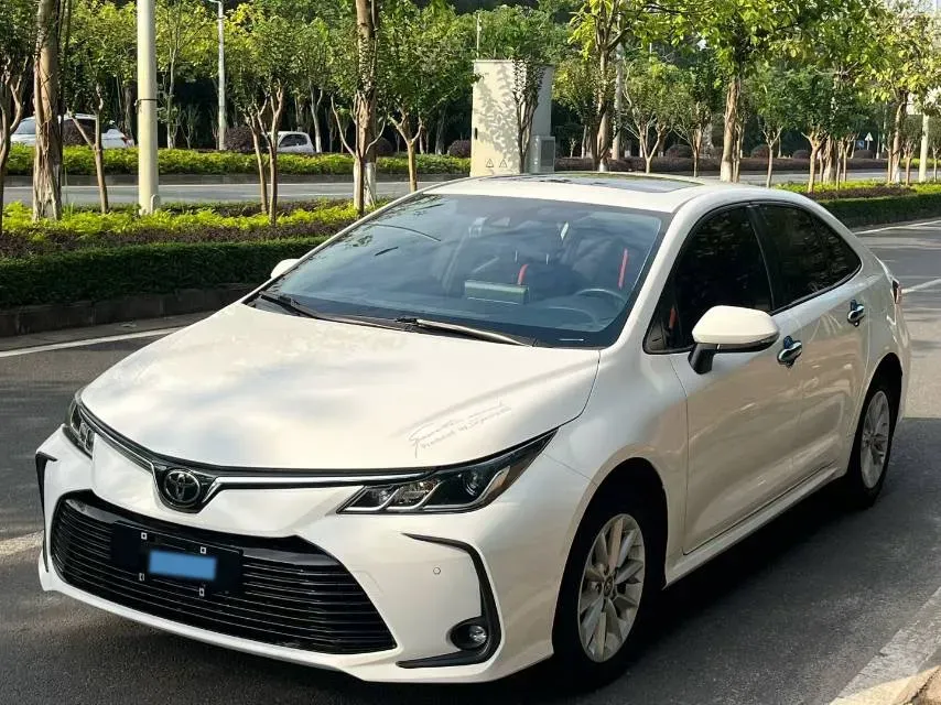 2021 Toyota Corolla 1.2T 116HP L4 CVT,autocango,china used car exporter,china ev exporter,chinese used car exporter,chinese used ev exporter