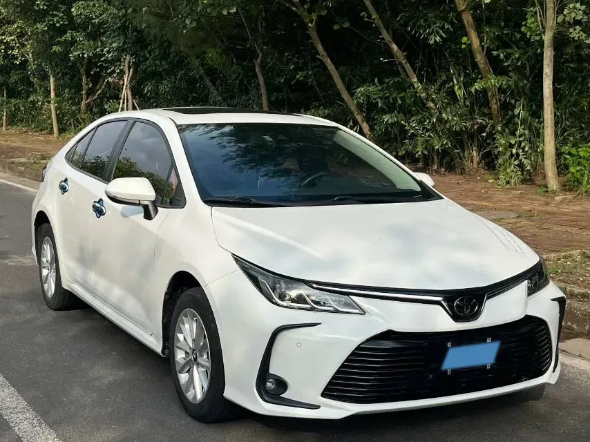 2021 Toyota Corolla 1.2T 116HP L4 CVT,autocango,china used car exporter,china ev exporter,chinese used car exporter,chinese used ev exporter