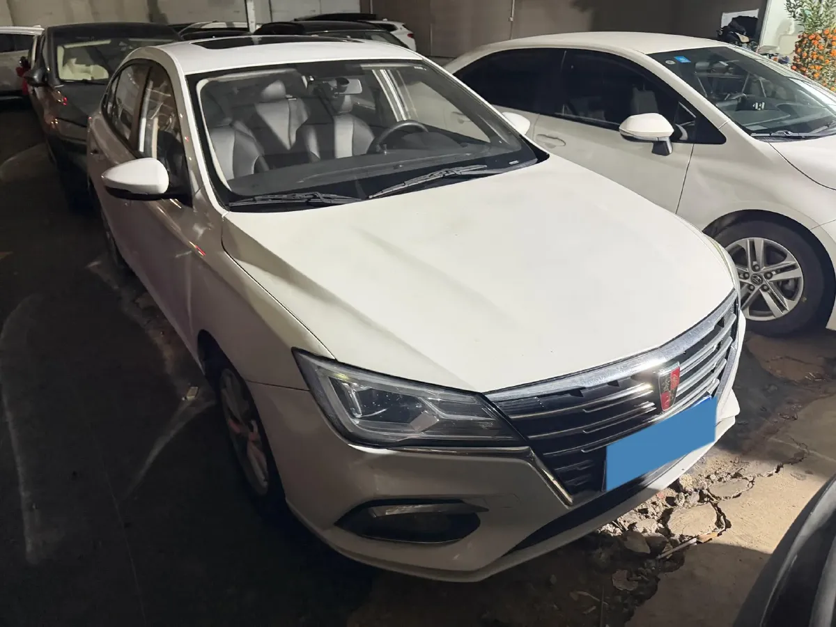 2019 Roewe i5 1.5L 120HP L4 CVT,autocango,china used car exporter,china ev exporter,chinese used car exporter,chinese used ev exporter