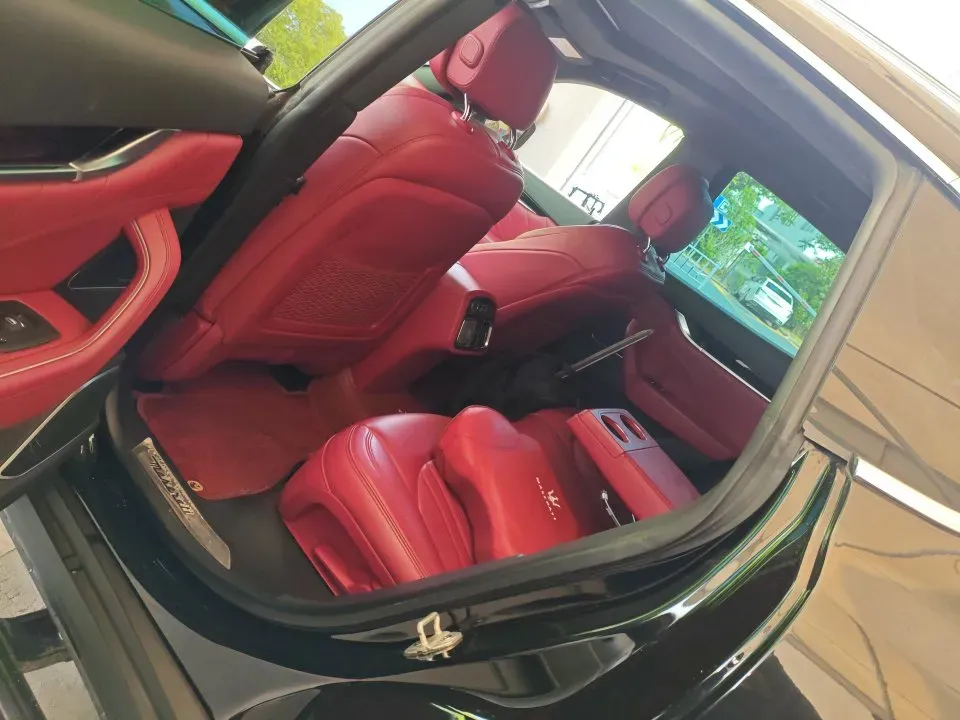 2019 Maserati Levante 3.0T 350HP V6 8AT,autocango,china used car exporter,china ev exporter,chinese used car exporter,chinese used ev exporter