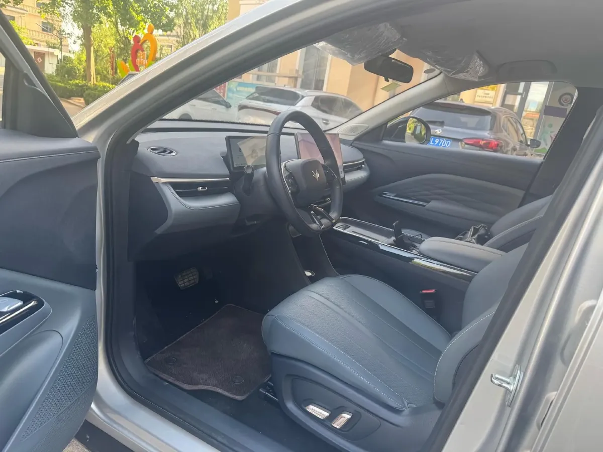 2025 WuLing HongGuang New Energy REEV 99HP REEV,autocango,china used car exporter,china ev exporter,chinese used car exporter,chinese used ev exporter