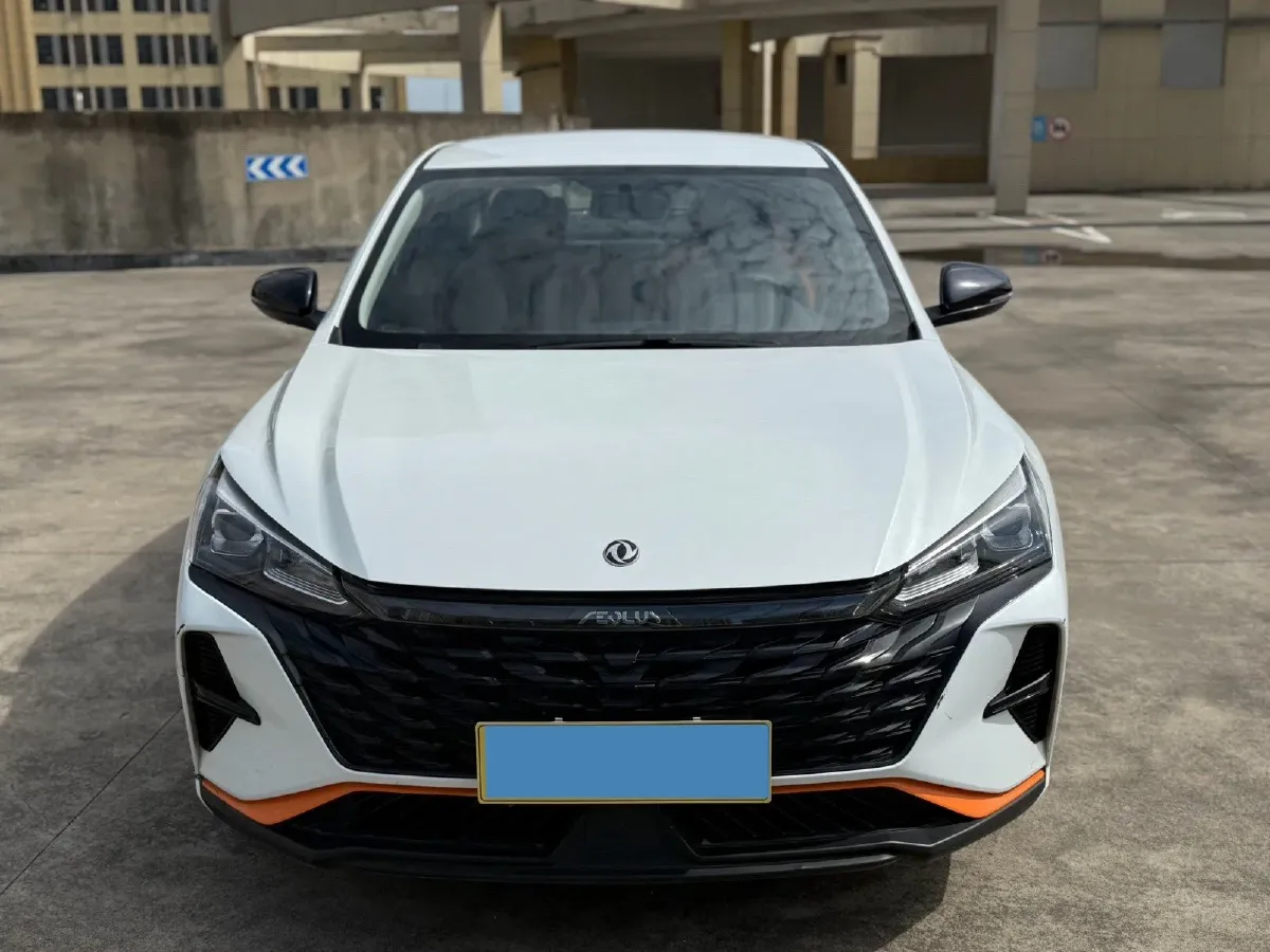 2023 DongFeng Aeolus YiXuan 1.5L 125HP L4 6DCT,autocango,china used car exporter,china ev exporter,chinese used car exporter,chinese used ev exporter