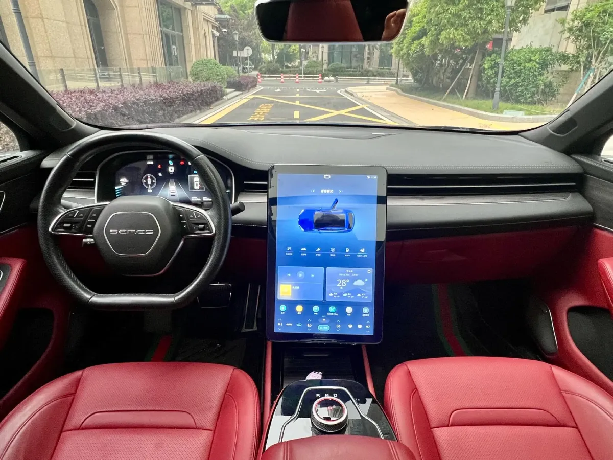 2021 Ford Edge 2.0T 245HP L4 8AT,autocango,china used car exporter,china ev exporter,chinese used car exporter,chinese used ev exporter