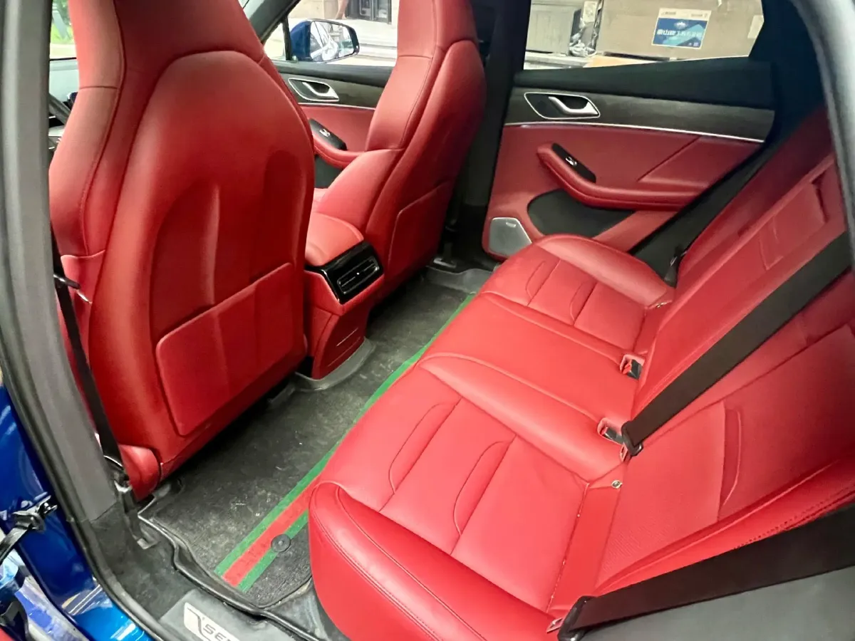 2021 Ford Edge 2.0T 245HP L4 8AT,autocango,china used car exporter,china ev exporter,chinese used car exporter,chinese used ev exporter