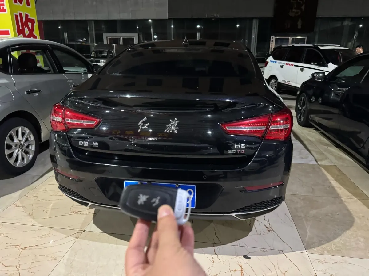 2019 HongQi H5 1.8T 180HP L4 6AT,autocango,china used car exporter,china ev exporter,chinese used car exporter,chinese used ev exporter