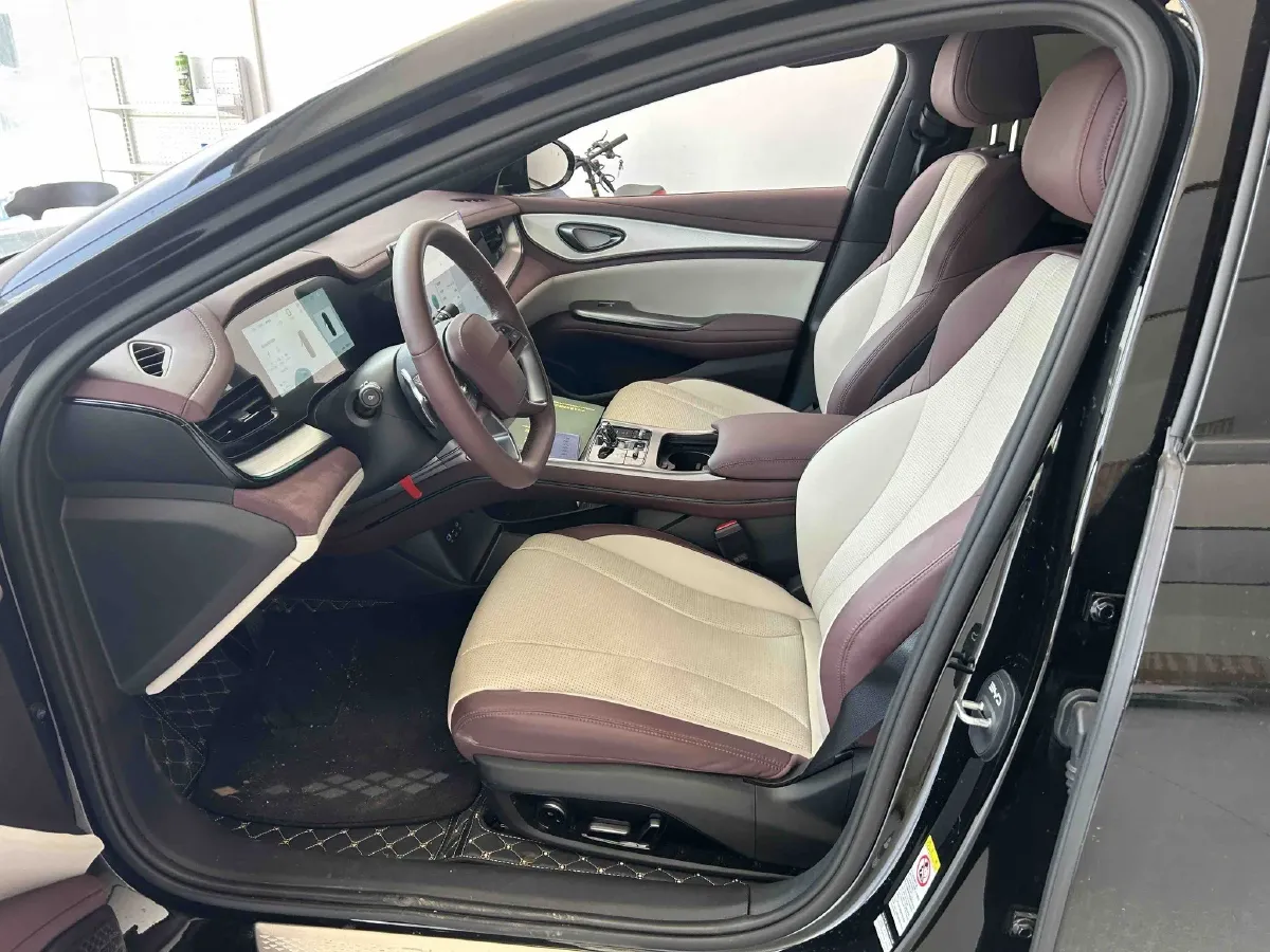 2025 BYD Seal07 DM-i 1.5L 101HP L4 E-CVT PHEV 17.6KWH,autocango,china used car exporter,china ev exporter,chinese used car exporter,chinese used ev exporter