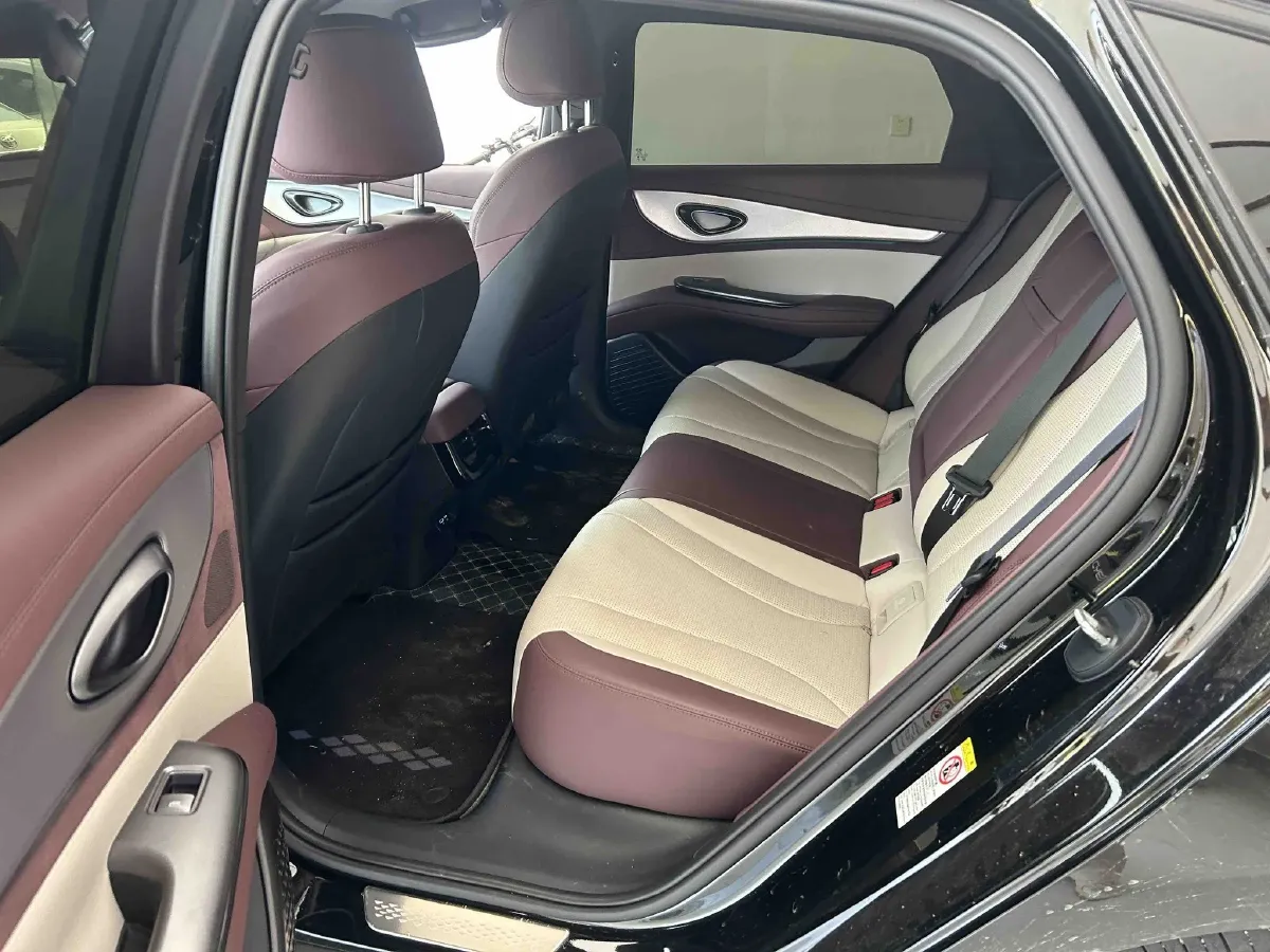 2025 BYD Seal07 DM-i 1.5L 101HP L4 E-CVT PHEV 17.6KWH,autocango,china used car exporter,china ev exporter,chinese used car exporter,chinese used ev exporter