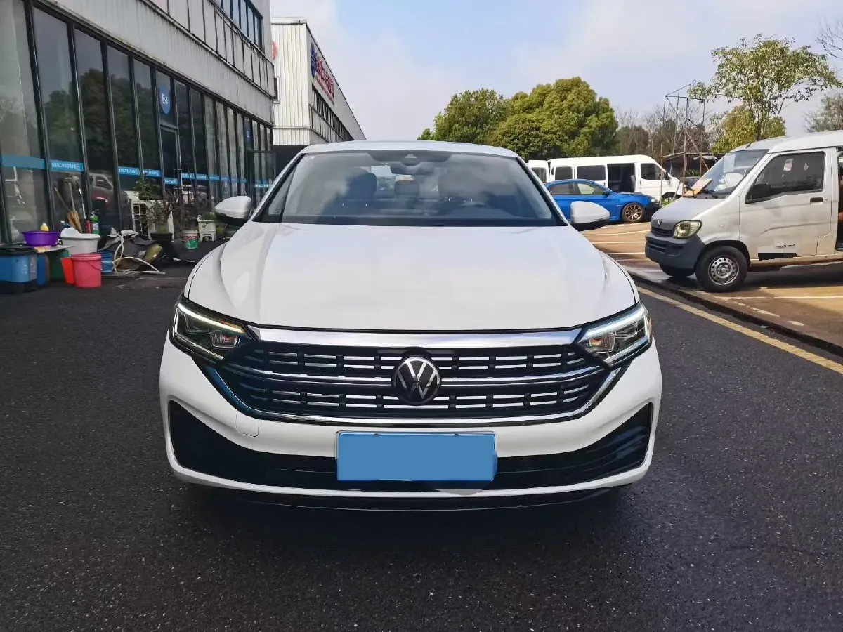 2023 Volkswagen Sagitar 1.2T 116HP L4 7DCT,autocango,china used car exporter,china ev exporter,chinese used car exporter,chinese used ev exporter
