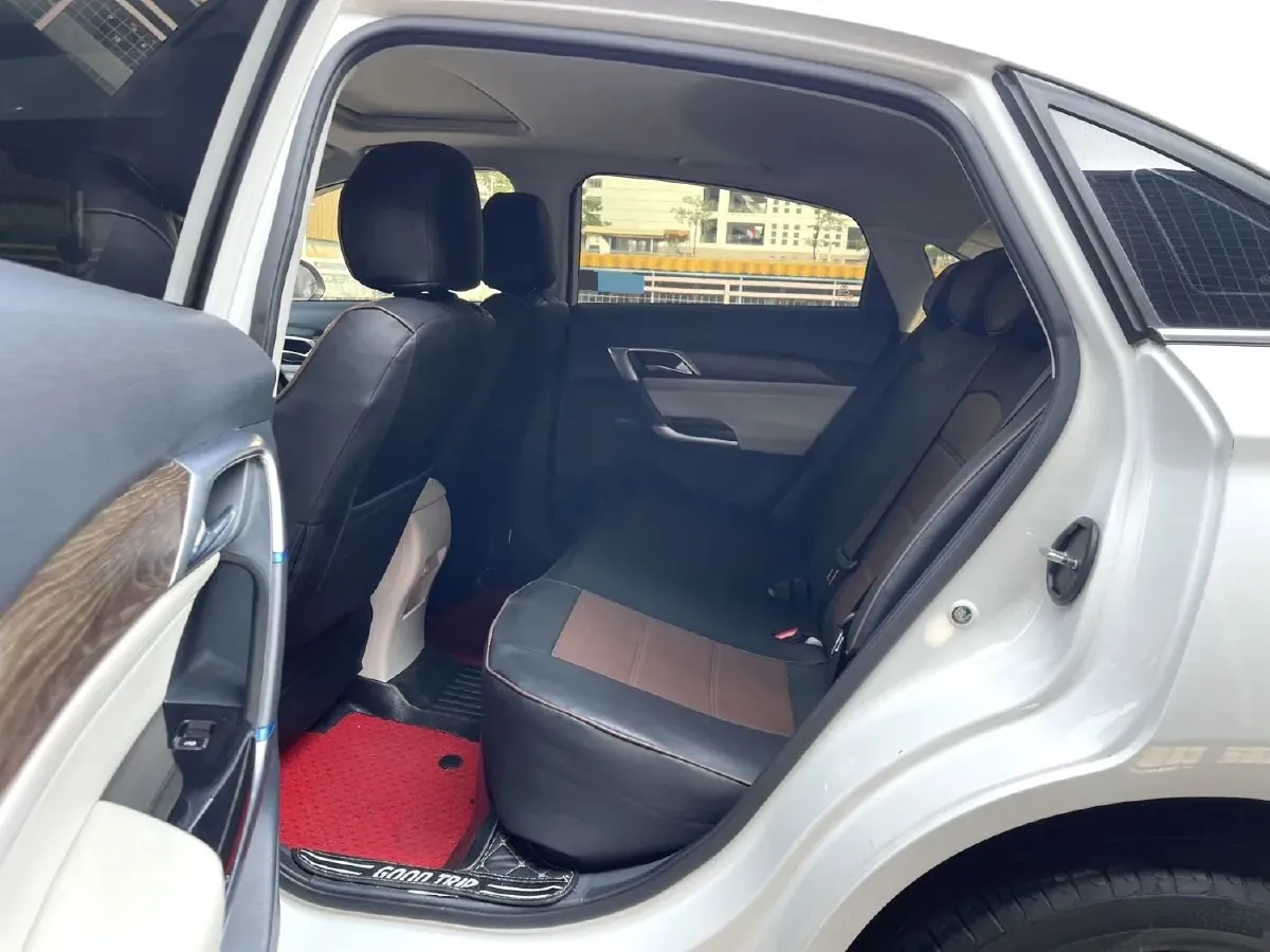 2018 BeiJing Auto EU5 BEV 53.66KWH,autocango,china used car exporter,china ev exporter,chinese used car exporter,chinese used ev exporter