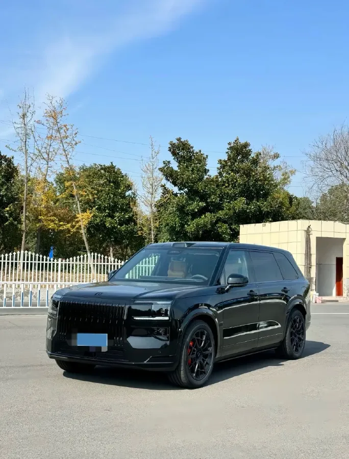 2025 Zeekr 9X 2.0T 279HP L4 1DHT PHEV,autocango,china used car exporter,china ev exporter,chinese used car exporter,chinese used ev exporter