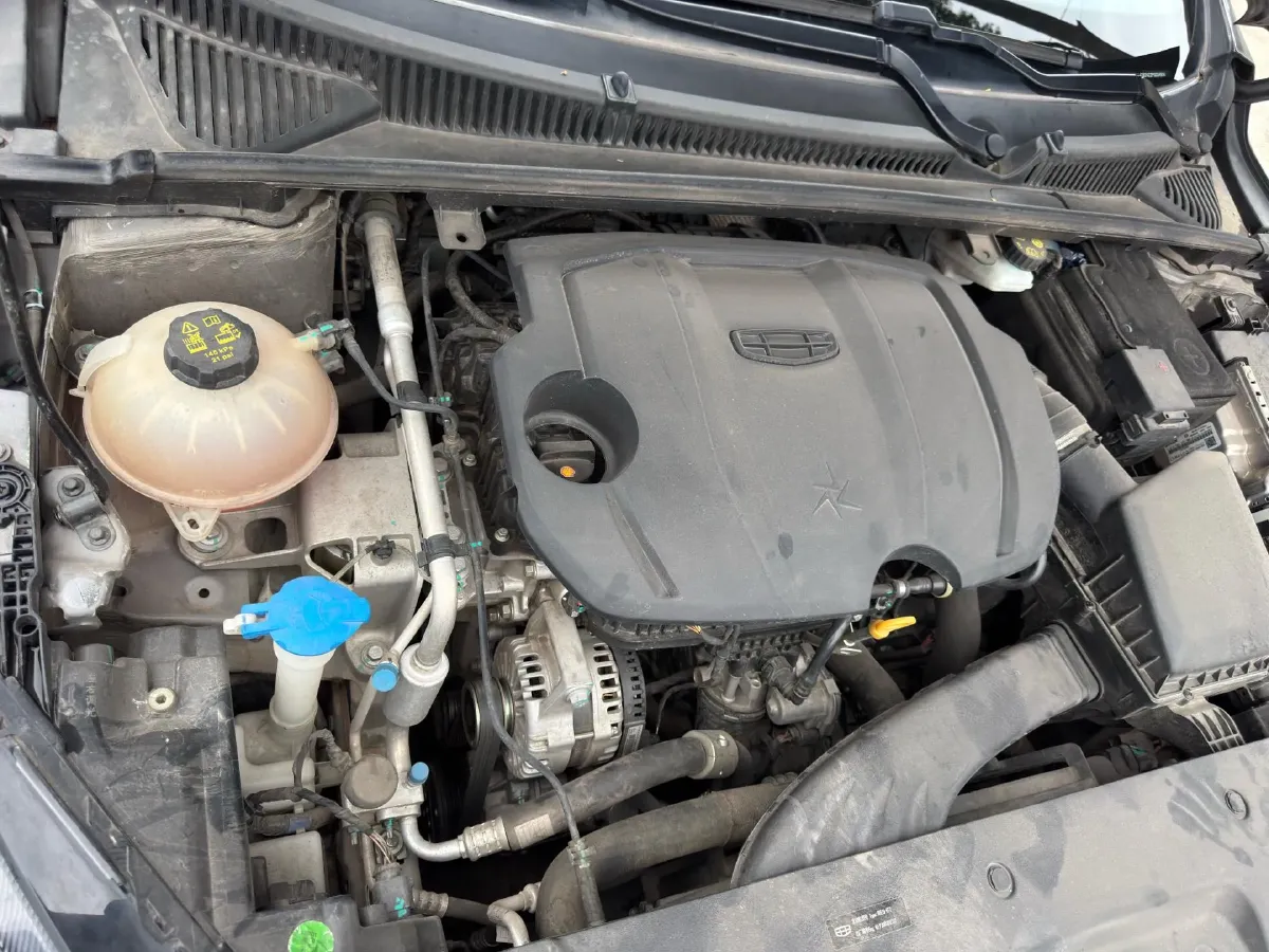 2022 Geely Binray 1.5T 181HP L4 7DCT,autocango,china used car exporter,china ev exporter,chinese used car exporter,chinese used ev exporter