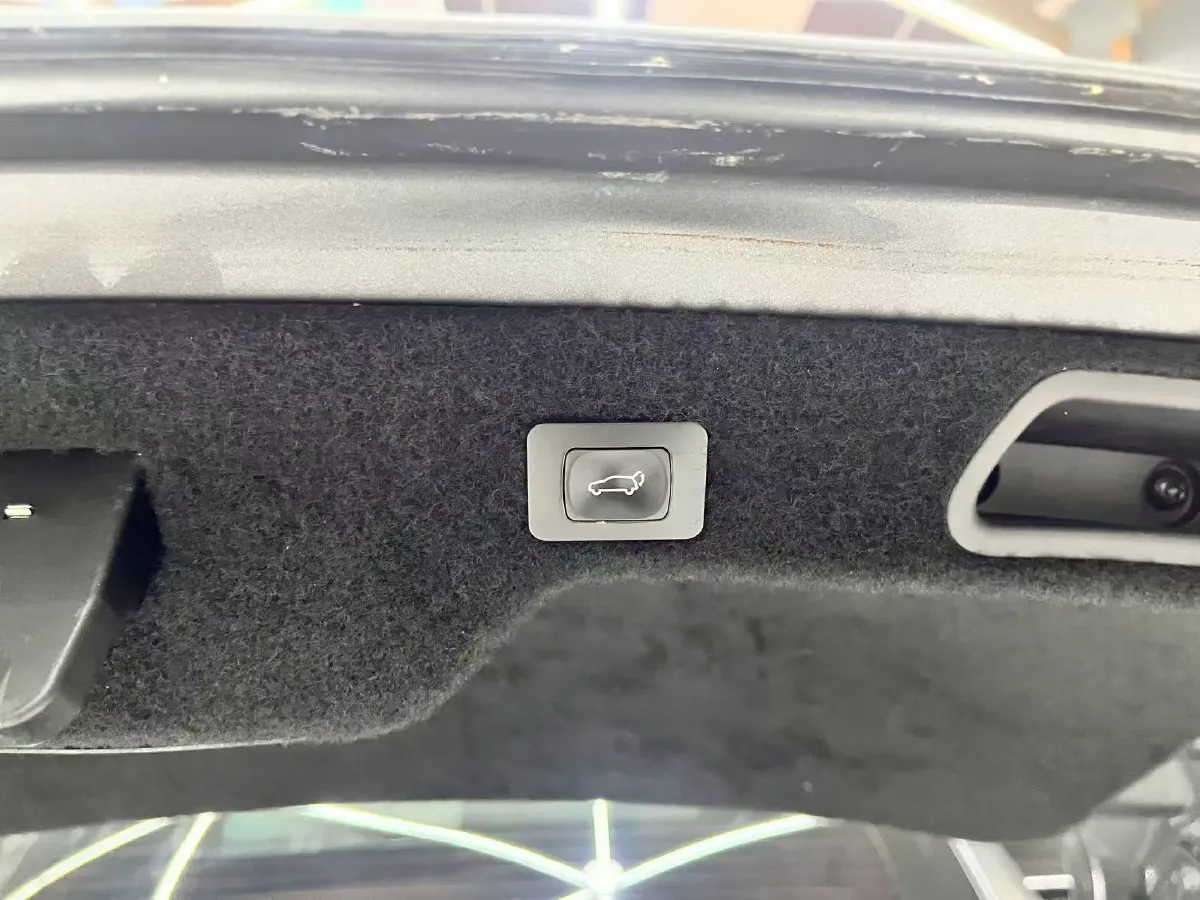 2020 Xpeng P7 BEV 80.9KWH,autocango,china used car exporter,china ev exporter,chinese used car exporter,chinese used ev exporter