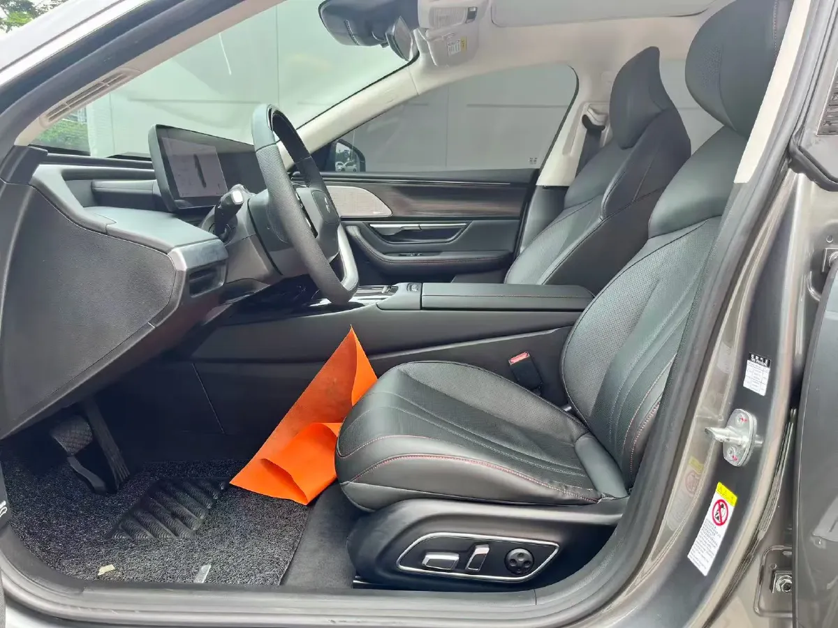 2020 Xpeng P7 BEV 80.9KWH,autocango,china used car exporter,china ev exporter,chinese used car exporter,chinese used ev exporter