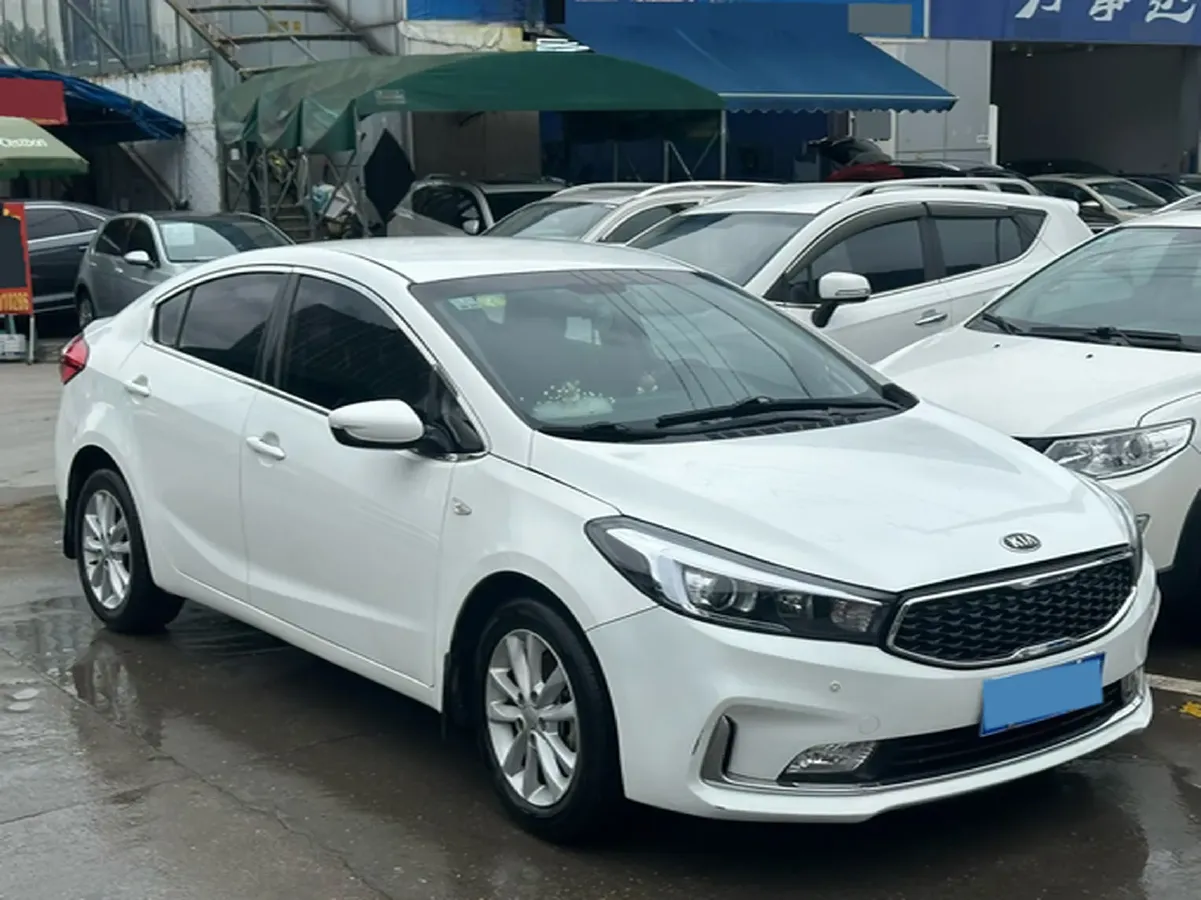 2017 Kia K3 1.6L 128HP L4 6AT,autocango,china used car exporter,china ev exporter,chinese used car exporter,chinese used ev exporter