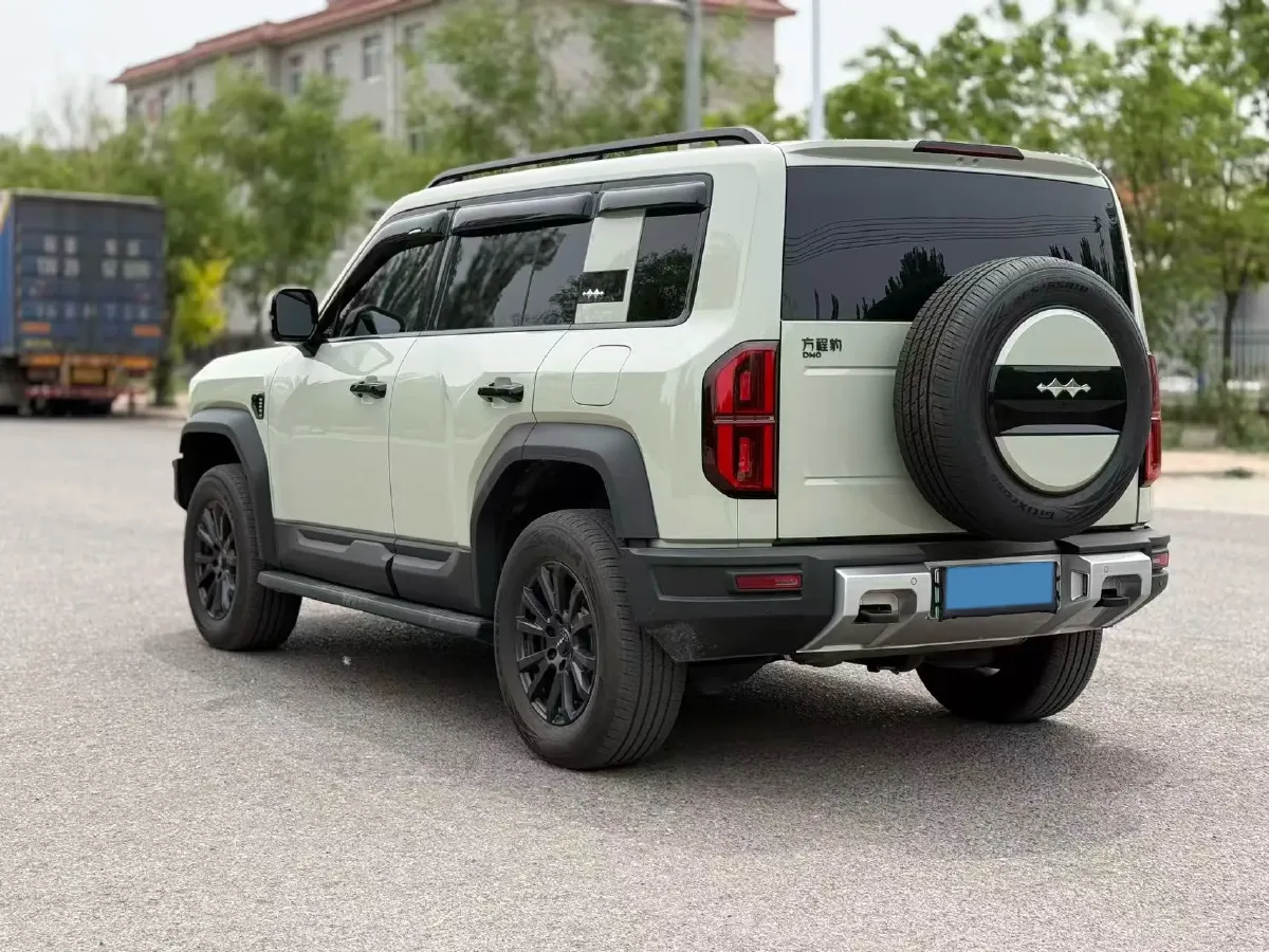 2023 FangChengBao Bao 5 1.5T 194HP L4 E-CVT PHEV 31.8KWH,autocango,china used car exporter,china ev exporter,chinese used car exporter,chinese used ev exporter