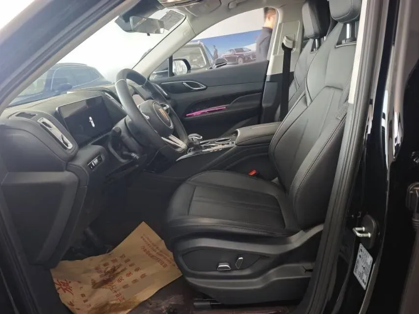 2024 HongQi HS3 1.5T 169HP L4 1DHT PHEV 18.4KWH,autocango,china used car exporter,china ev exporter,chinese used car exporter,chinese used ev exporter