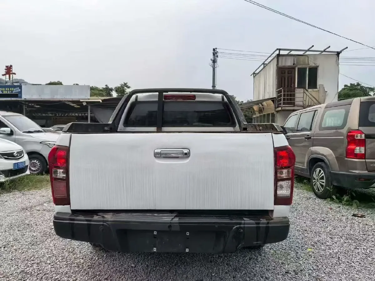 2020 Isuzu LingTuo 2.5T 150HP L4 6AT,autocango,china used car exporter,china ev exporter,chinese used car exporter,chinese used ev exporter