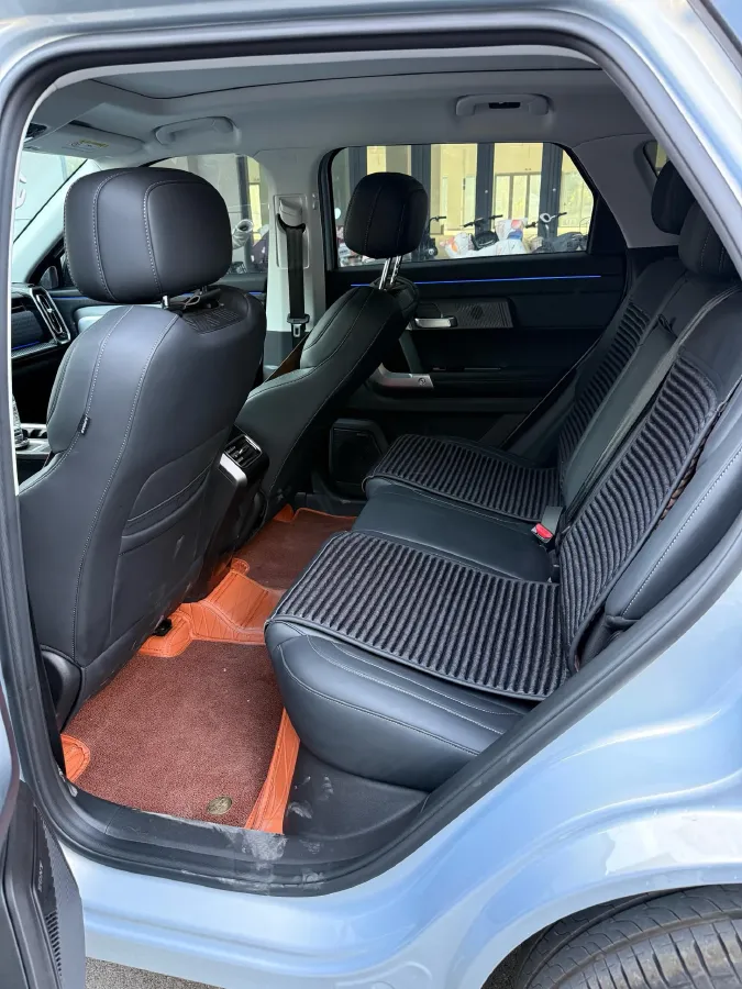 2025 Chery Exploration 06 1.6T 197HP L4 7DCT,autocango,china used car exporter,china ev exporter,chinese used car exporter,chinese used ev exporter