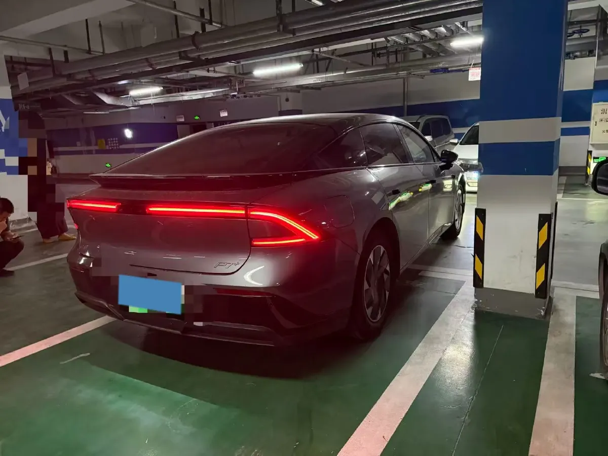 2024 Xpeng P7+ BEV 60.7KWH,autocango,china used car exporter,china ev exporter,chinese used car exporter,chinese used ev exporter