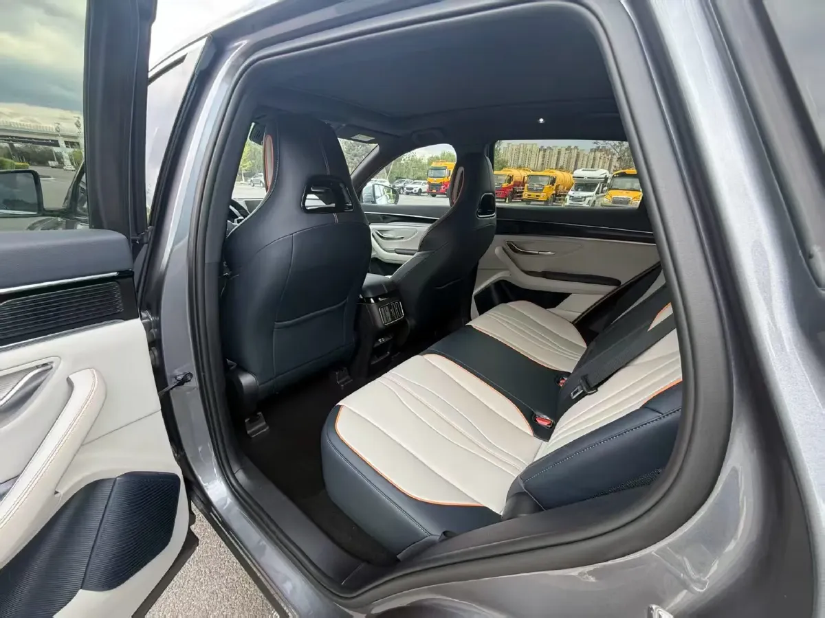 2024 BYD Song Plus 1.5L 110HP L4 E-CVT PHEV 12.9KWH,autocango,china used car exporter,china ev exporter,chinese used car exporter,chinese used ev exporter