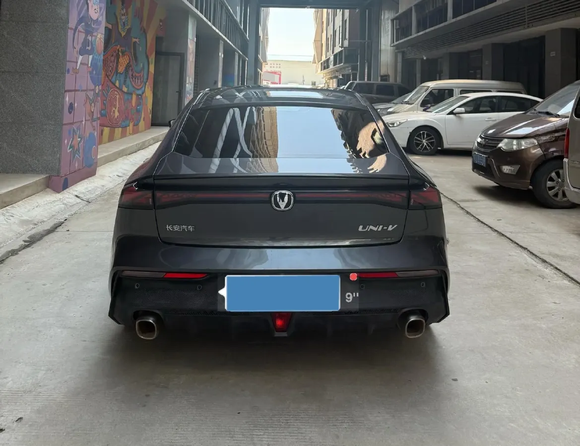 2023 ChangAn UNI-V iDD 1.5T 170HP L4 6TCT PHEV 18.4KWH,autocango,china used car exporter,china ev exporter,chinese used car exporter,chinese used ev exporter