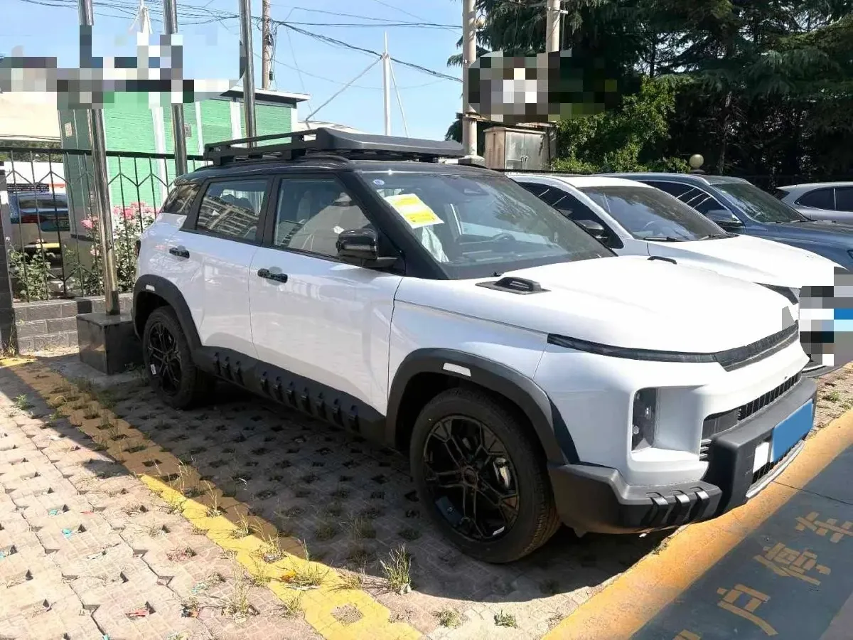 2025 Geely Cowboy 1.5T 181HP L4 7DCT,autocango,china used car exporter,china ev exporter,chinese used car exporter,chinese used ev exporter