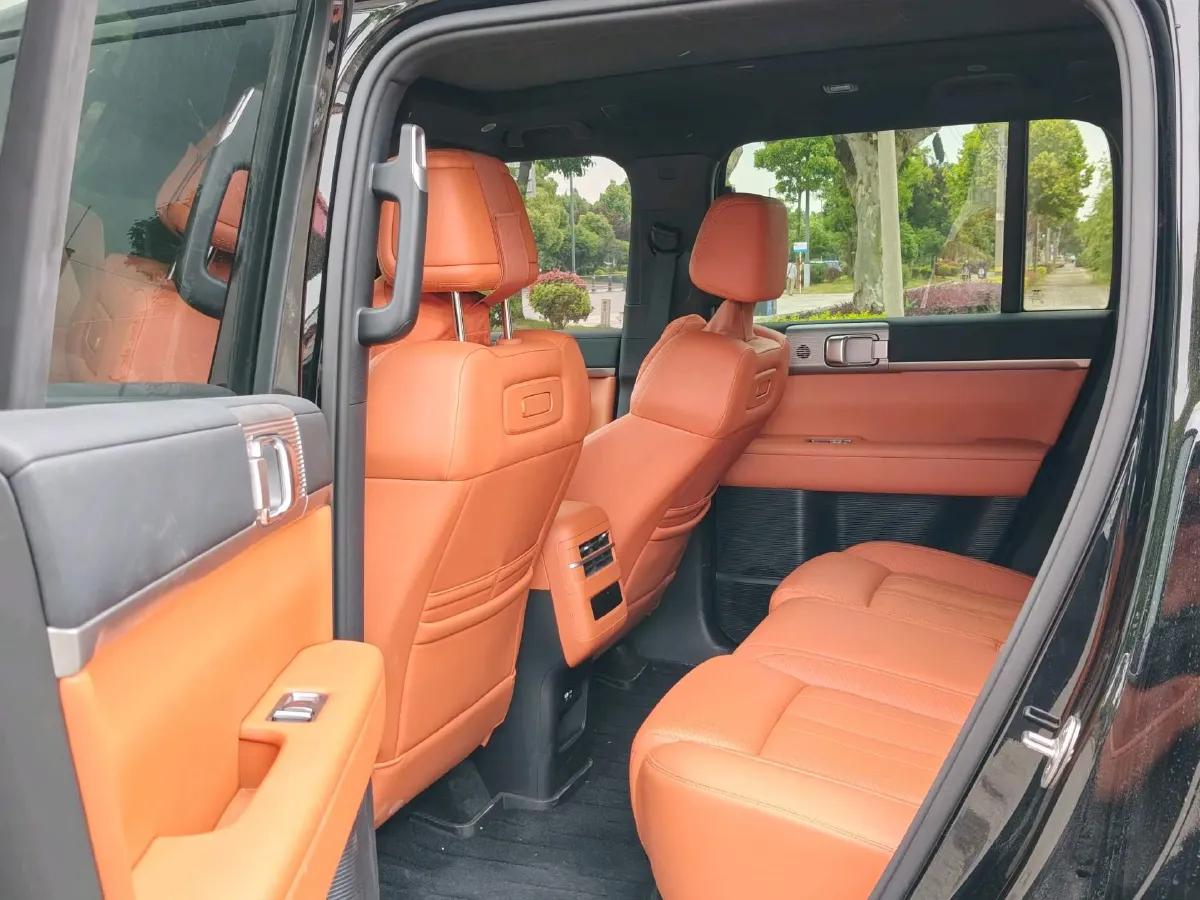 2025 FangChengBao Tai 7 1.5T 156HP L4 E-CVT PHEV,autocango,china used car exporter,china ev exporter,chinese used car exporter,chinese used ev exporter