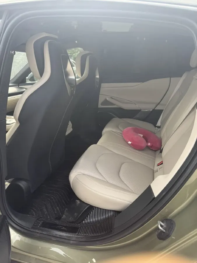 2024 MI SU7 BEV 94.3KWH,autocango,china used car exporter,china ev exporter,chinese used car exporter,chinese used ev exporter