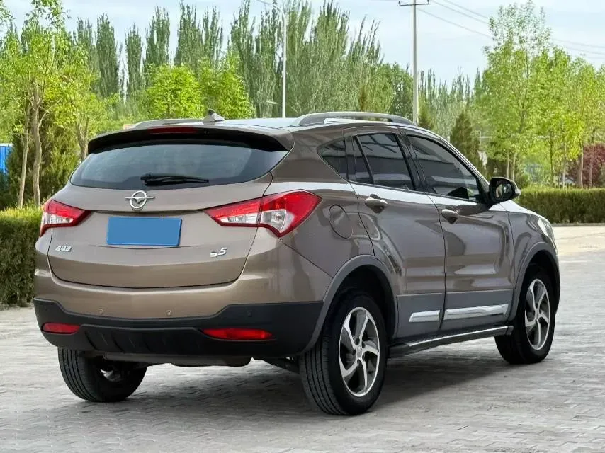 2017 HaiMa S5 1.5T 163HP L4 CVT,autocango,china used car exporter,china ev exporter,chinese used car exporter,chinese used ev exporter