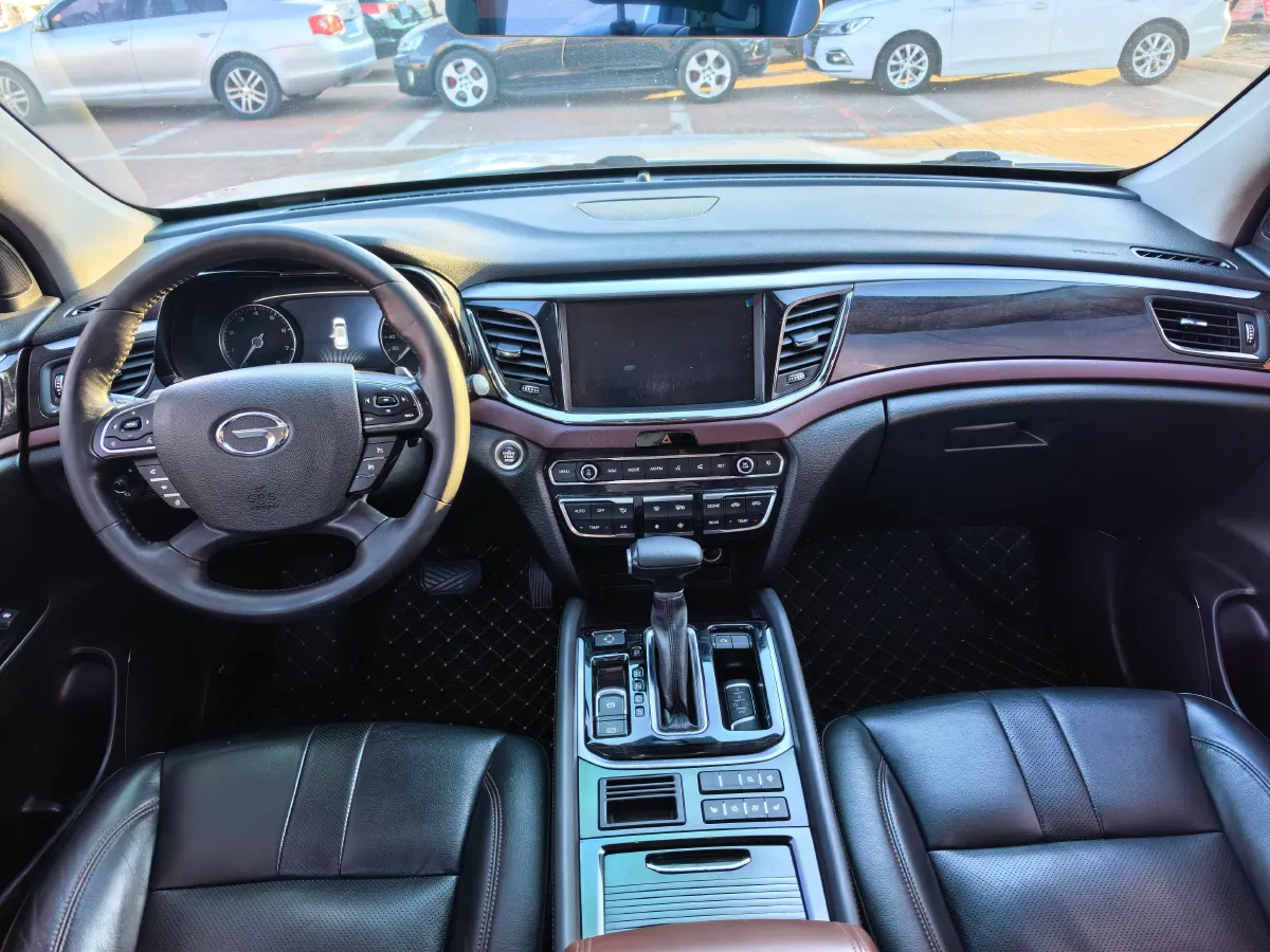 2017 GAC Trumpchi GS8 2.0T 201HP L4 6AT,autocango,china used car exporter,china ev exporter,chinese used car exporter,chinese used ev exporter