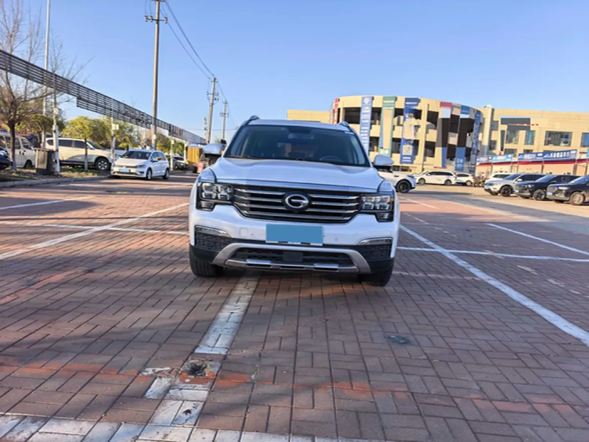 2017 GAC Trumpchi GS8 2.0T 201HP L4 6AT,autocango,china used car exporter,china ev exporter,chinese used car exporter,chinese used ev exporter