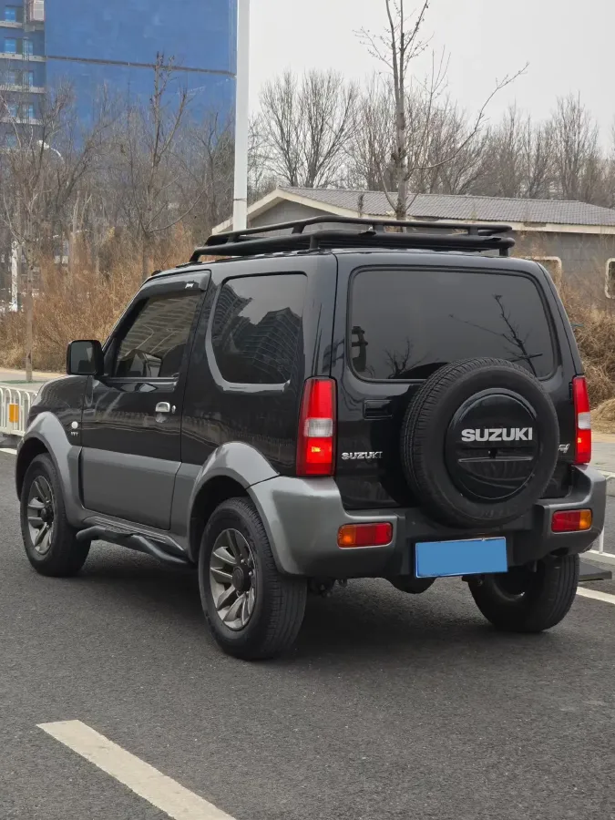 2015 Suzuki Jimny 1.3L 85HP L4 4AT,autocango,china used car exporter,china ev exporter,chinese used car exporter,chinese used ev exporter