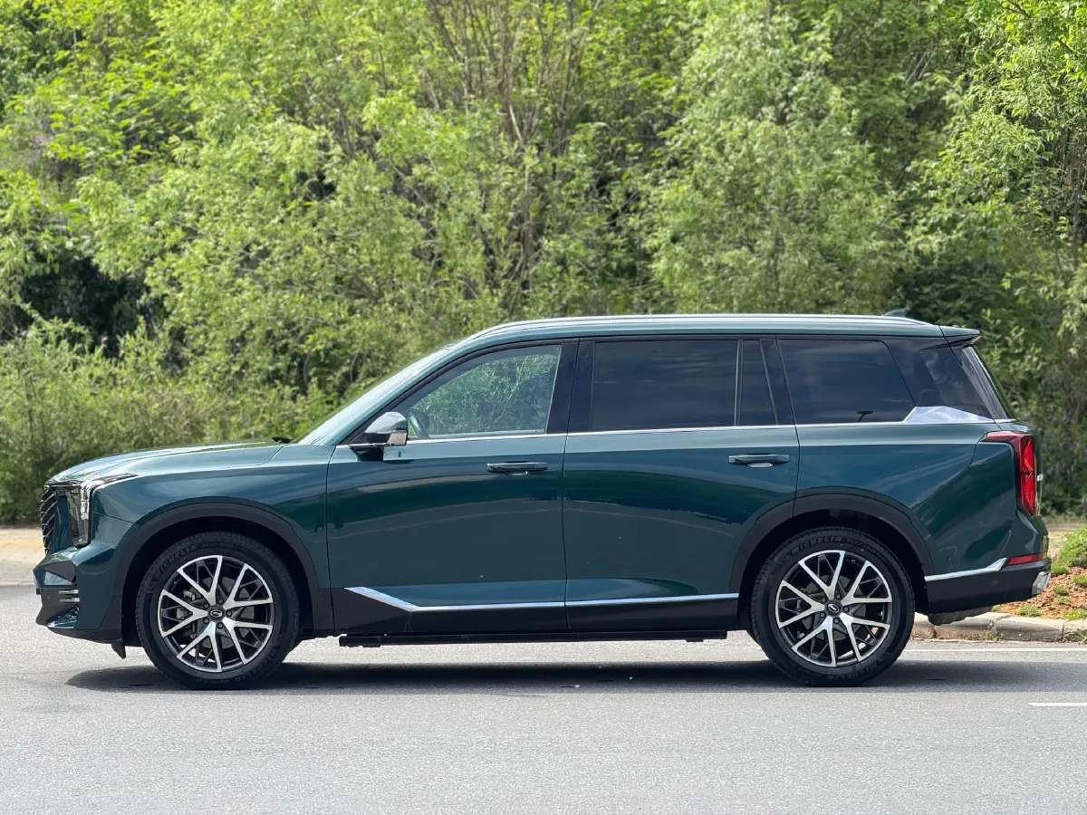 2022 GAC Trumpchi GS8 2.0T 252HP L4 8AT,autocango,china used car exporter,china ev exporter,chinese used car exporter,chinese used ev exporter