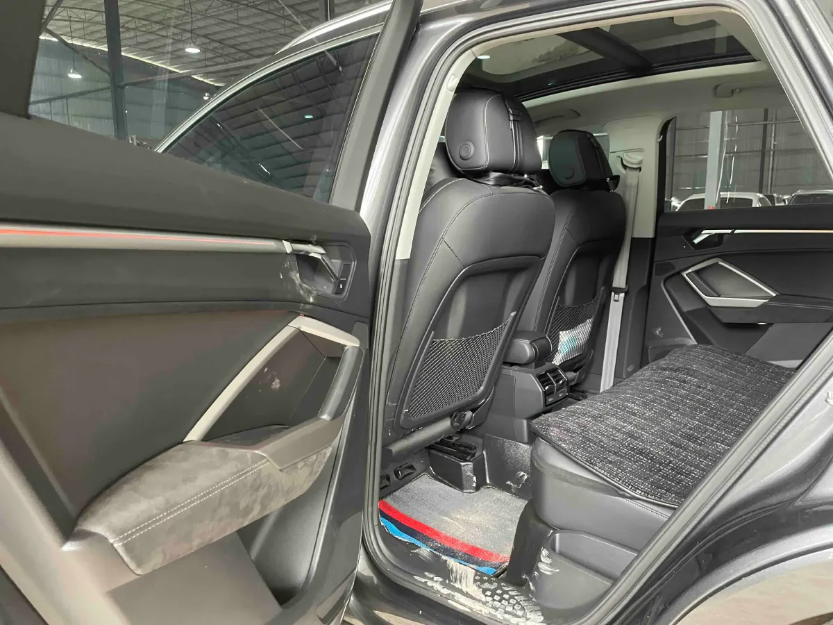 2022 Audi Q3 1.4T 150HP L4 7DCT,autocango,china used car exporter,china ev exporter,chinese used car exporter,chinese used ev exporter
